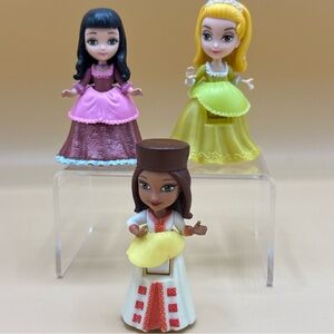 Disney Junior The First Princess Amber Vivian Maya 3" Action Figures